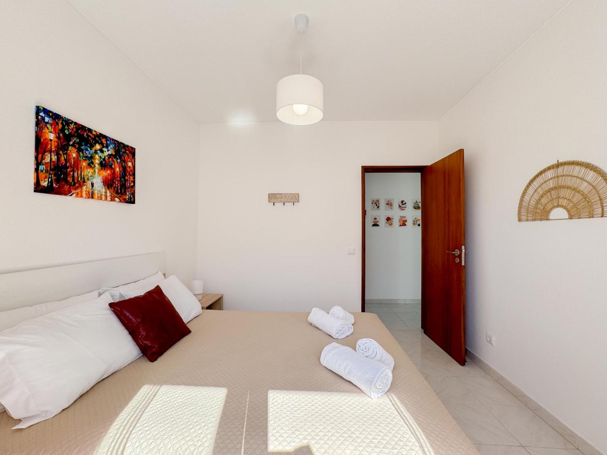Urban Retreat With Easy Beach Access #1892 라고스 외부 사진
