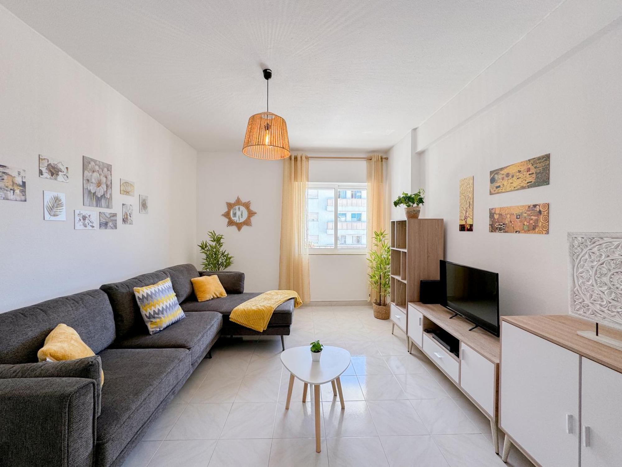Urban Retreat With Easy Beach Access #1892 라고스 외부 사진