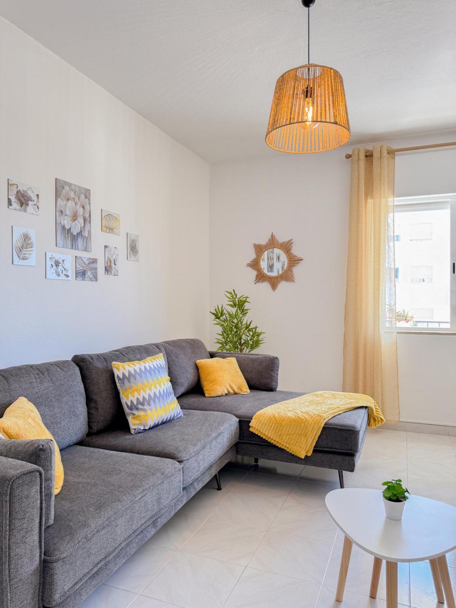 Urban Retreat With Easy Beach Access #1892 라고스 외부 사진