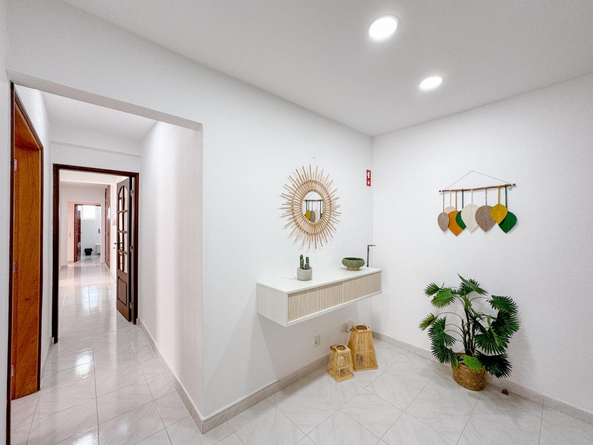 Urban Retreat With Easy Beach Access #1892 라고스 외부 사진