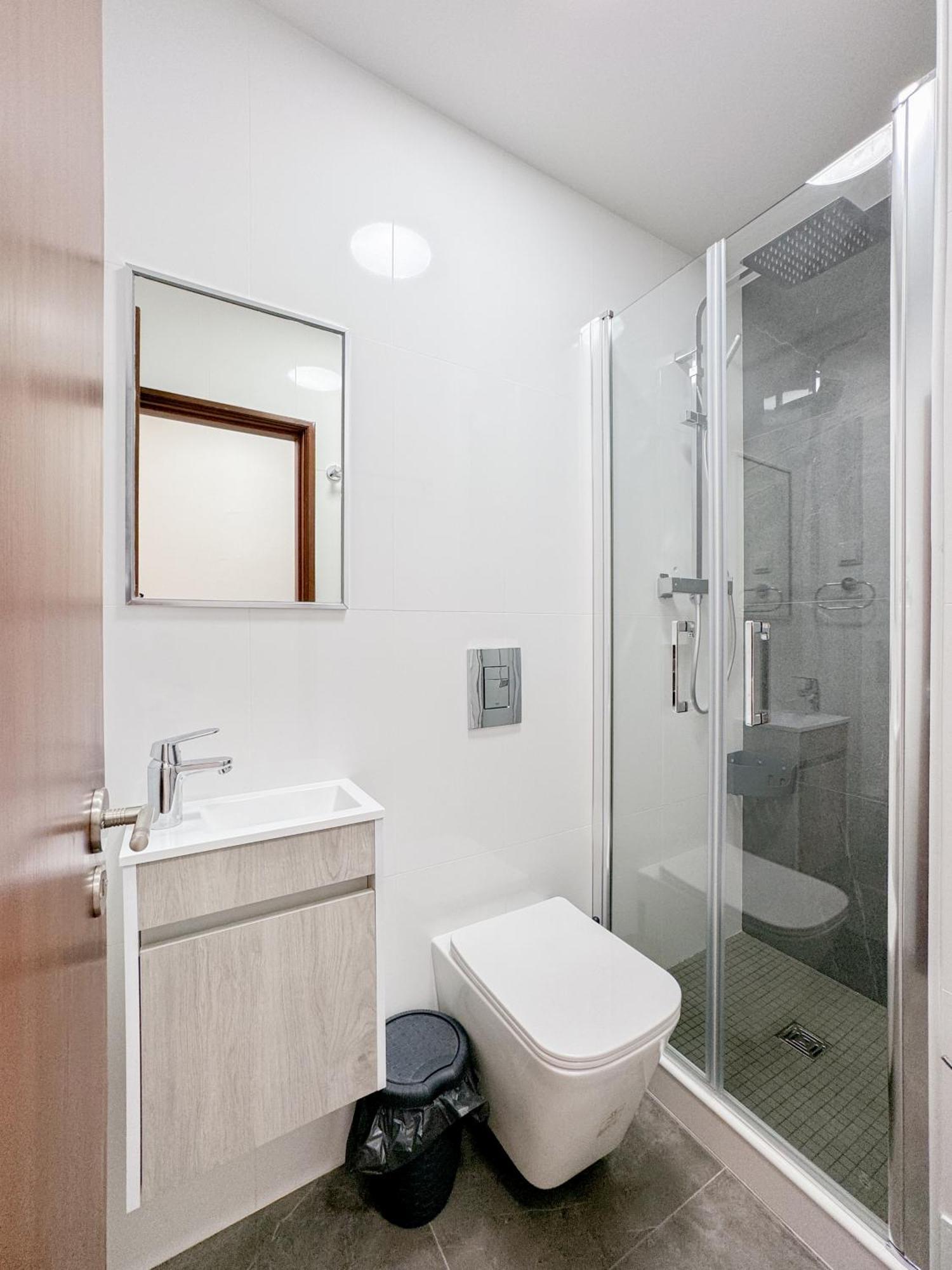 Urban Retreat With Easy Beach Access #1892 라고스 외부 사진